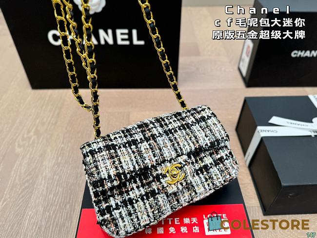 Chanel Flap Bag Mini Tweed Cotton White 20 x 12 cm - 1