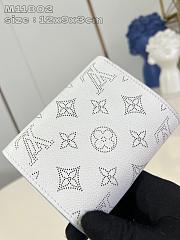 Louis Vuitton Iris Compact Monogram White Blue 12 x 9 x 3 cm - 5