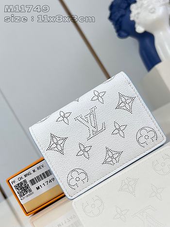 Louis Vuitton Wallet Mahina Monogram Empreinte White Blue 11 x 8 x 3 cm 