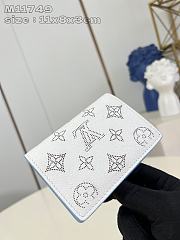 Louis Vuitton Wallet Mahina Monogram Empreinte White Blue 11 x 8 x 3 cm  - 6