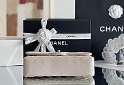 Chanel Flap Bag 15.5 x 25.5 x 6.5 cm  - 5