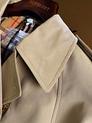 Burberry Beige Trench - 5