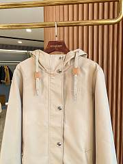 Burberry Coat Beige  - 4