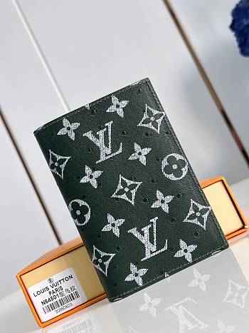 Louis Vuitton Monogram Brushed Green 14 cm