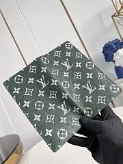 Louis Vuitton Monogram Eclipse Green 19 cm - 3
