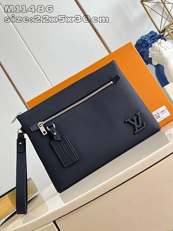 Louis Vuitton Aerogram Denim 22 x 5 x 30 cm