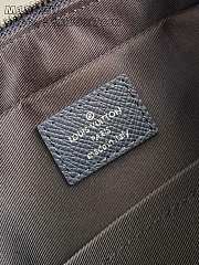 Louis Vuitton Monogram Brushed Black 22 x 16 x 7cm - 4
