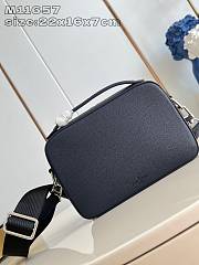 Louis Vuitton Monogram Brushed Black 22 x 16 x 7cm - 2