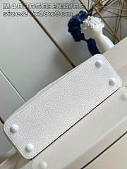 Louis Vuitton Capucines BB White 27 x 18 x 9 cm - 2
