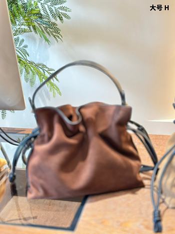 Loewe Buck Bag Brown 20 cm