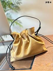 Loewe Bucket Bag Beige 20 cm - 1
