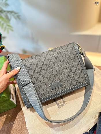 Gucci Supreme Should Bag Grey 27 x 20 x 8 cm