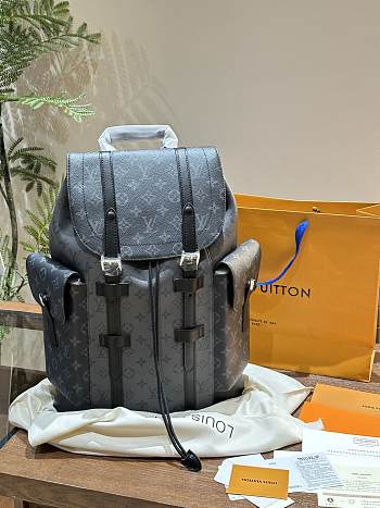 Louis Vuitton Backpack Black 33 x 46 cm