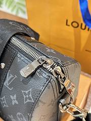 Louis Vuitton Keepall 25 Black 25 cm - 6
