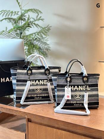 Chanel Shopping Bag Black And White 38 cm