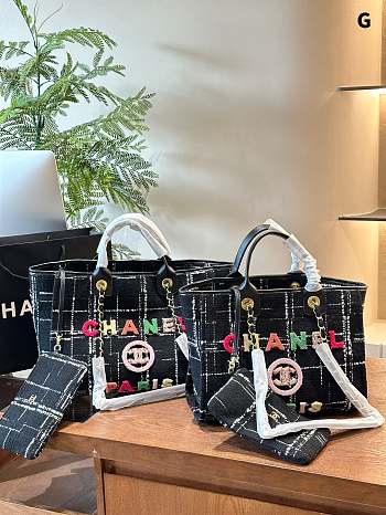 Chanel Shopping Bag Black 30 cm