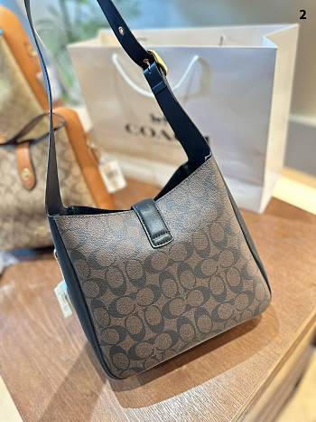 Coach Hadley Crossbody Black 23 x 25 cm