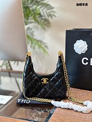 Chanel 24b Hobo Black 20 cm - 5