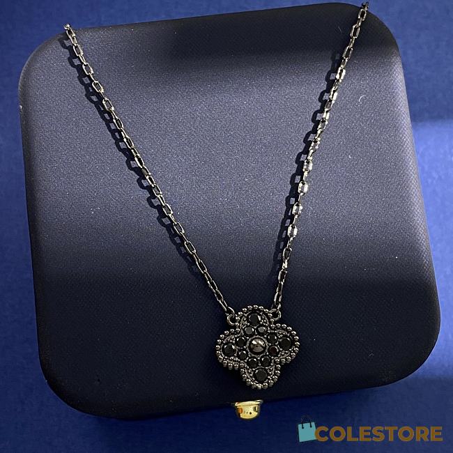 Van Cleef & Arpels Necklace Black  - 1