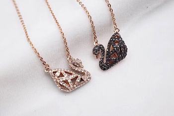 Swarovski Swan Necklace Gold/ Black Rose
