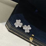 Van Cleef & Arpels Silver Clover Earrings  - 4