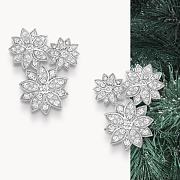 Van Cleef & Arpels Multi Flower Silver Earrings  - 4