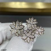 Van Cleef & Arpels Multi Flower Ring - 3