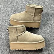 UGG Boots Brown  - 1