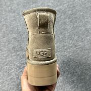 UGG Boots Brown  - 3