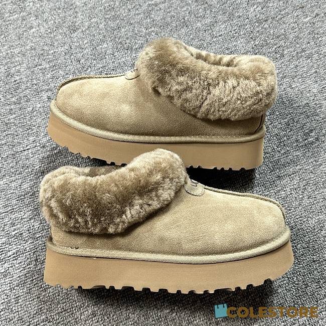 UGG Loafer Brown 01  - 1
