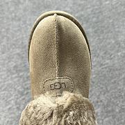 UGG Loafer Brown 01  - 5