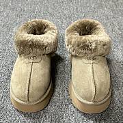 UGG Loafer Brown 01  - 2