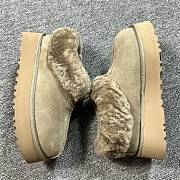 UGG Loafer Brown 01  - 3