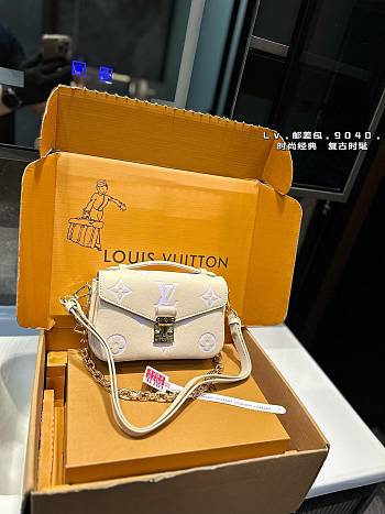 Louis Vuitton Pochette Metis East West Mini Yellow And White 21 x 14 cm