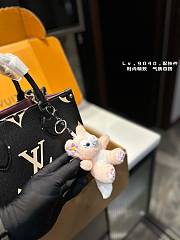 Louis Vuitton On The Go Black 25 x 20 cm - 3