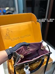 Louis Vuitton On The Go Black 25 x 20 cm - 6