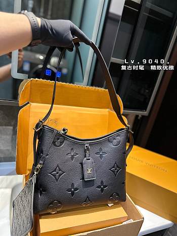 Louis Vuitton Carry All Black 25 x 20 cm 