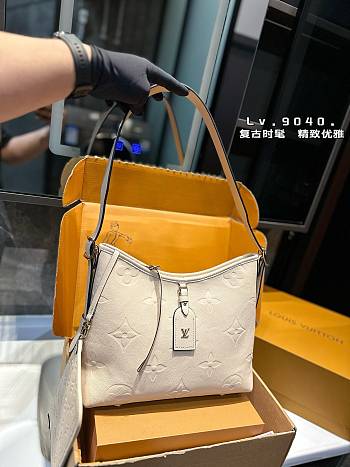 Louis Vuitton Carry All Beige 25 x 20 cm 