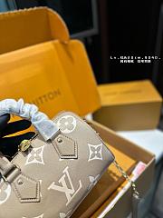 Louis Vuitton Speedy Brown 20 cm  - 2