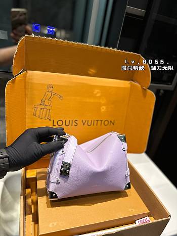 Louis Vuitton Trunk Pink 21 x 14 cm