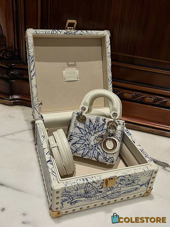 Colestore Lady Dior White & Blue Size 12 x 10.2 x 5 cm - 1