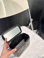 Chanel Mini Vanity Top Handle Case Black Lambskin Brushed Silver Hardware 17 x 10 cm - 2