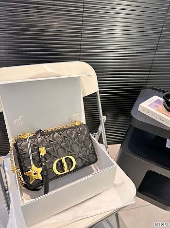 Dior Small Dior Caro Bag Black Quilted 25 x 16 cm