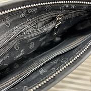 Gucci GG Embossed Pouch 'Black' 28 x 18 cm  - 3