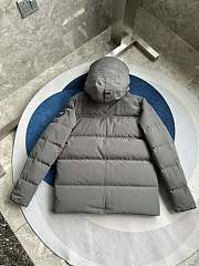 Canada Goose Grey Man's Puffer Jackets - 4