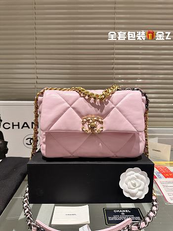 Chanel 19 Bag Pink 26 cm 