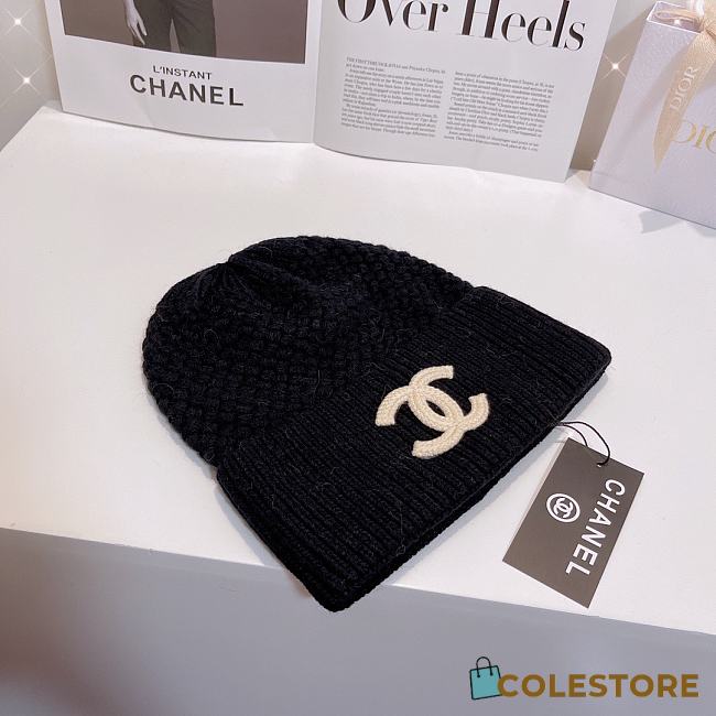 Gucci Beanie Logo Black  - 1
