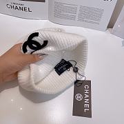 Gucci Beanie Logo White  - 5