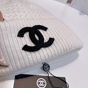 Gucci Beanie Logo White  - 3