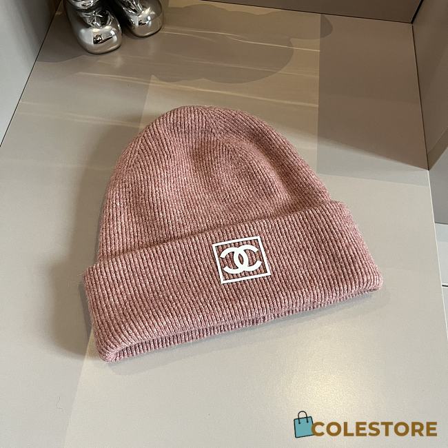 Gucci Knitting Beanie Logo Brown Pink  - 1